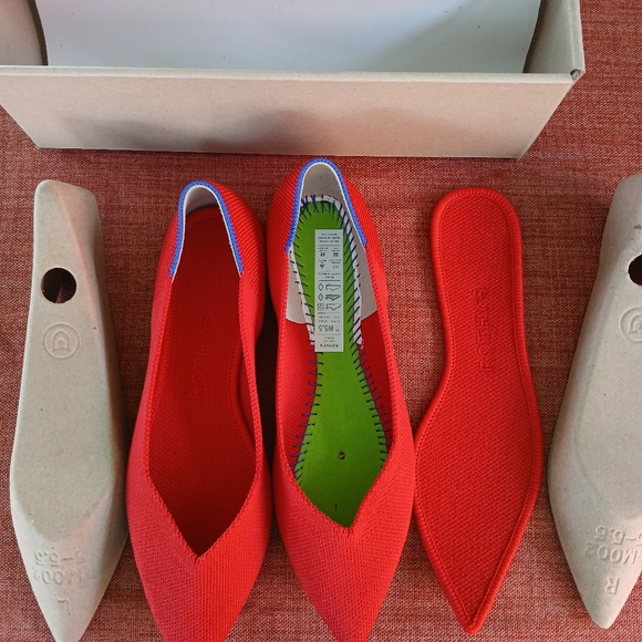 ROTHY'S THE POINT BRIGHT RED (No Box #7 1/2 ) - Picture 4 of 6